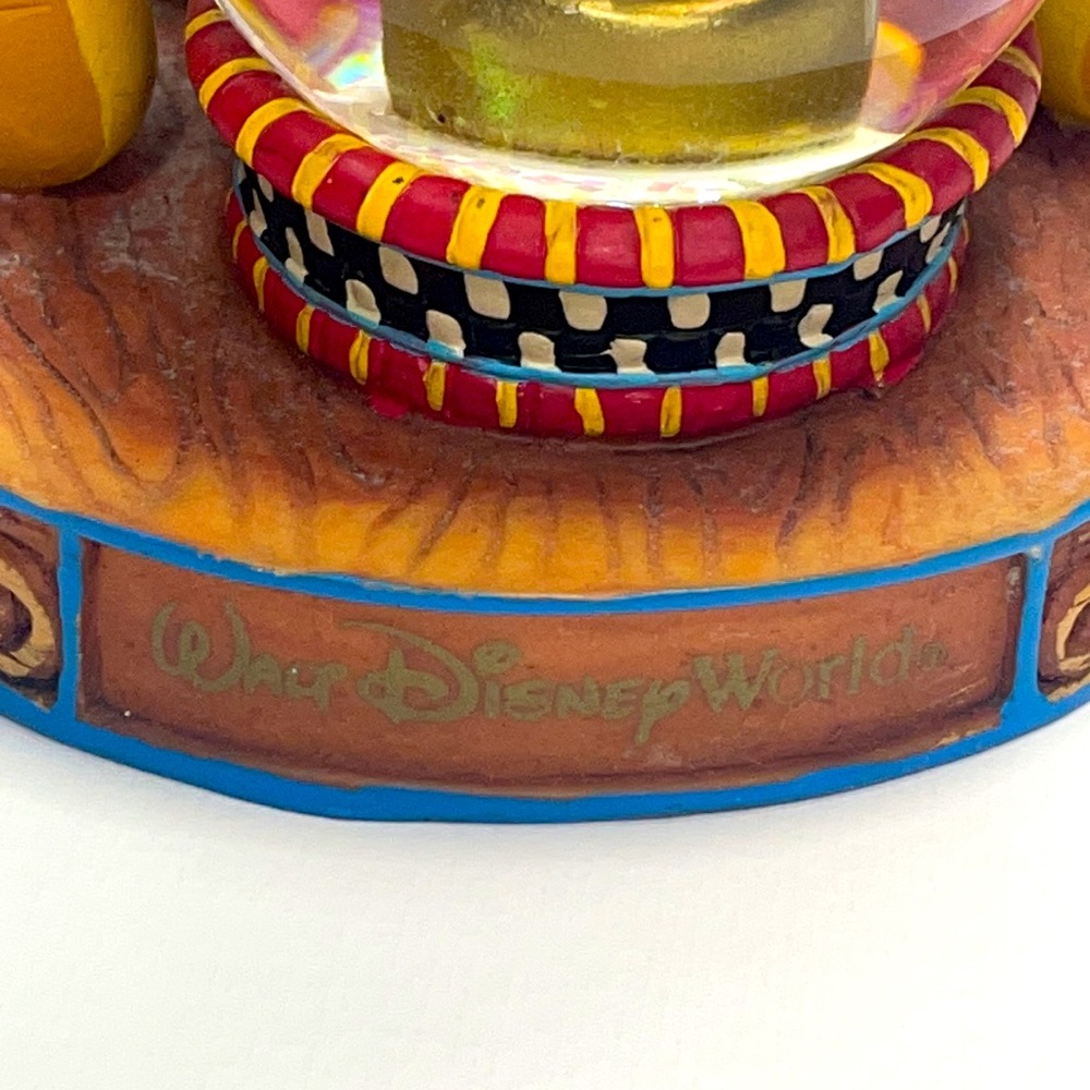 Walt Disney World - "Mickey Mouse" book in water globe - Picture 5 of 6